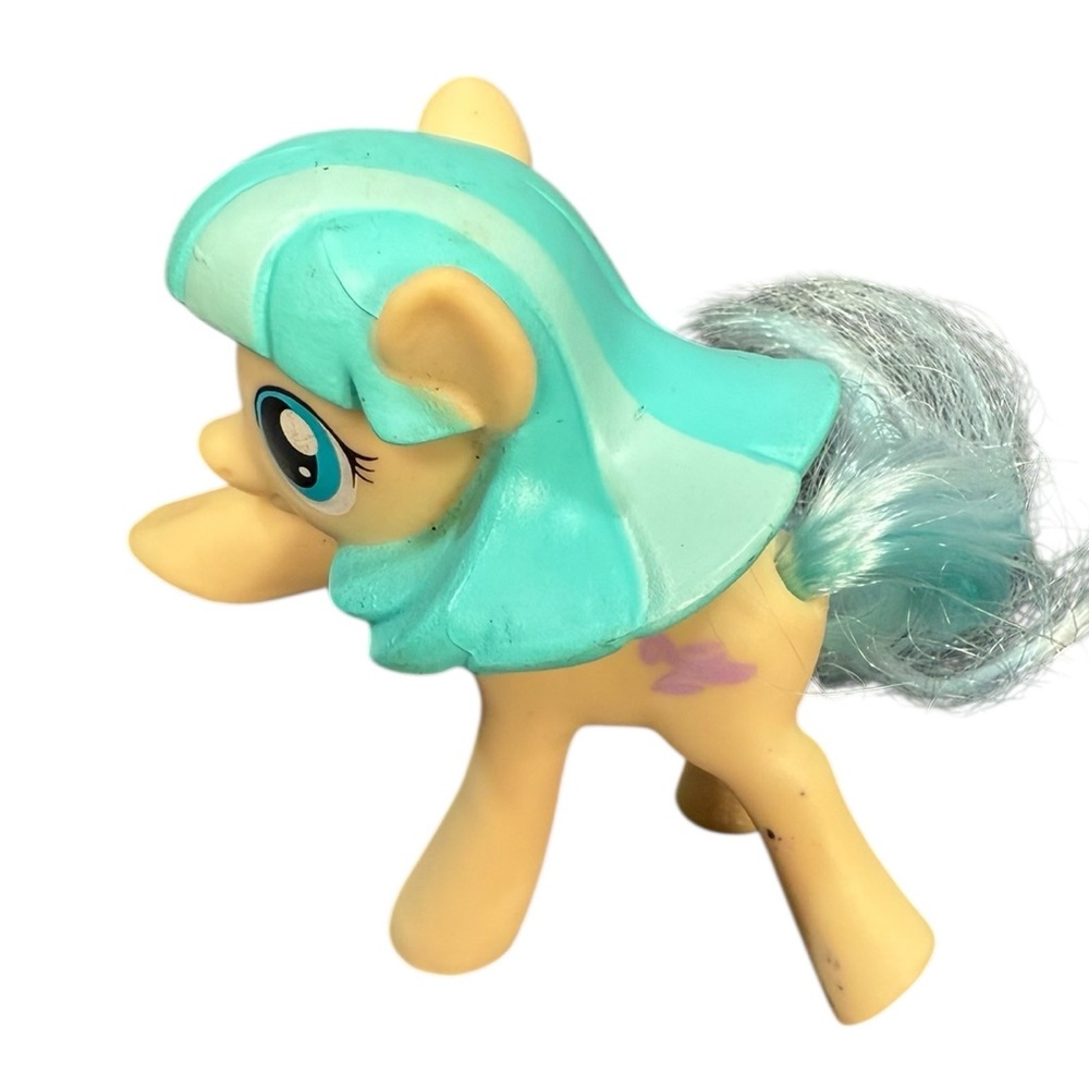 My Little Pony G3 Minty Yellow Pony Figure Teal Hair Hasbro Cutie Mark - Picture 2 of 10